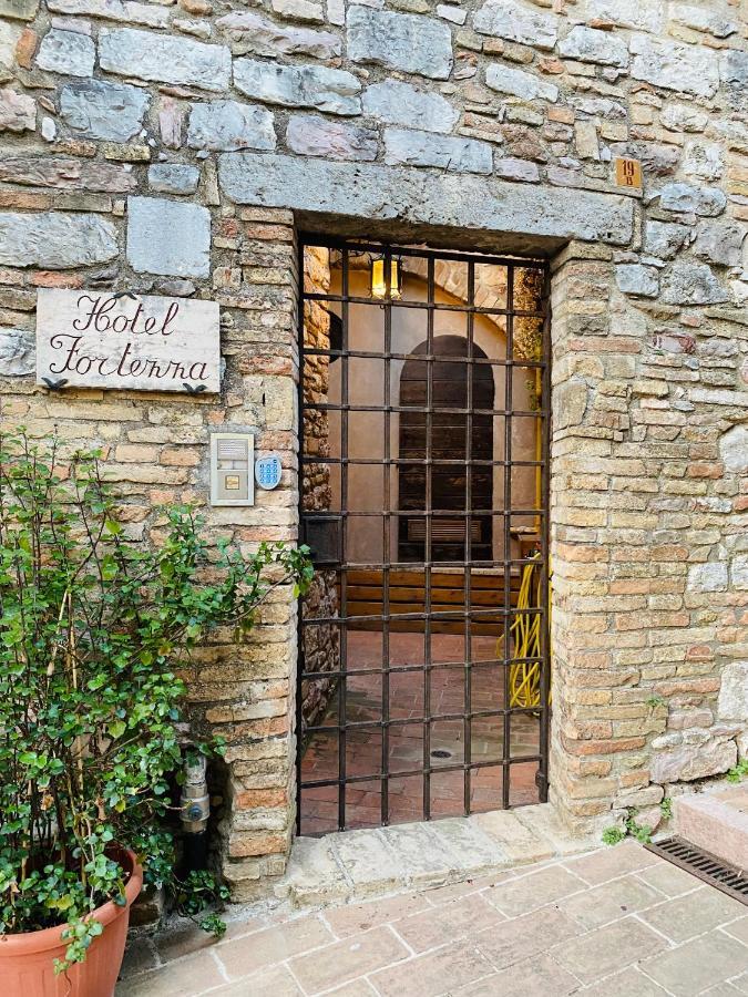 Hotel La Fortezza Ασίζη Εξωτερικό φωτογραφία