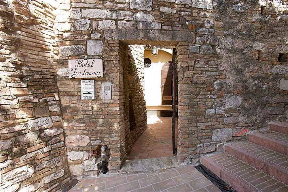 Hotel La Fortezza Ασίζη Εξωτερικό φωτογραφία